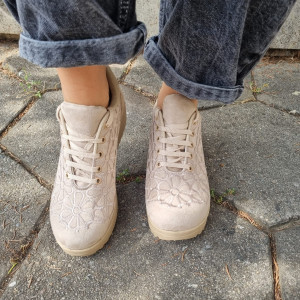 Дамски анатомични обувки КОД 2504-беж