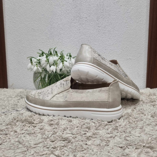 Дамски обувки КОД 30-452-беж