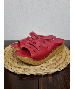 Дамски анатомични чехли от естествена кожа КОД ЕЛ-924-червен Дамски анатомични чехли от естествена кожа КОД ЕЛ-924-червен